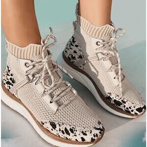 OTBT WOMEN'S HYBRID in CHAMOIS High Top Sneakers SIZE 7M New